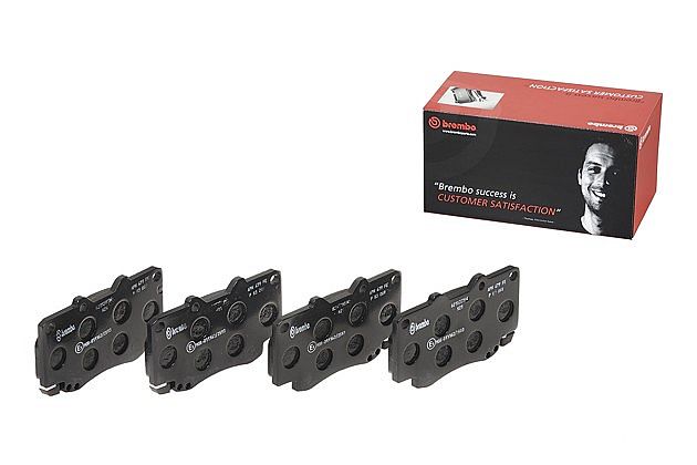 Brake Pad Kampas Rem Cakram Disc Brembo Nao Ceramic Depan Toyota Fortuner 2004-2010 - foto 2