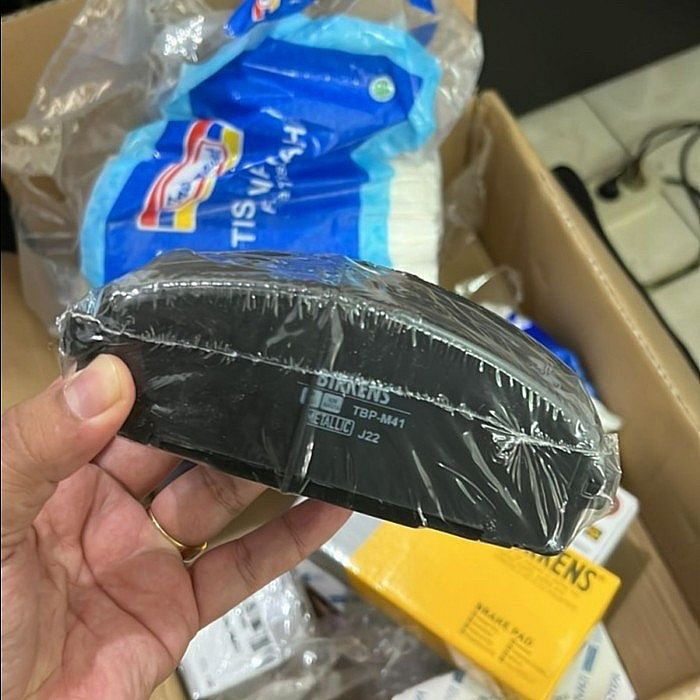 Brake Pad Kampas Rem Hiace NEW (COMMUTER) Metalic - foto 2