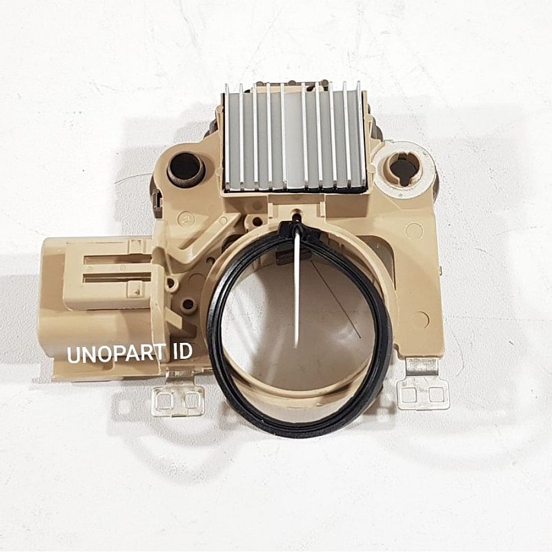 IC Regulator Alternator Mitsubishi L300 2.5 & L200 2.5 & Kuda Diesel - foto 3