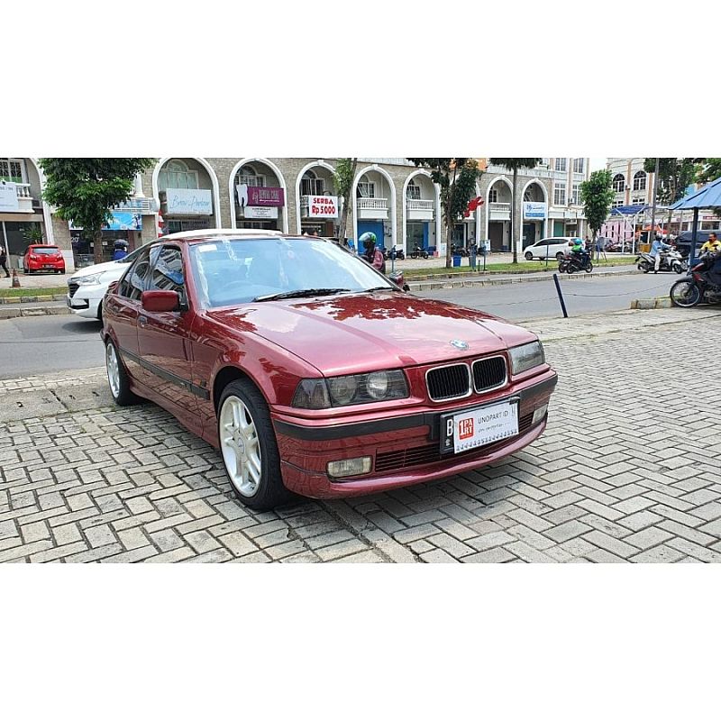 Kaca Belakang Kanan BMW Series 3 / Seri 3 E36 1990-1999 - foto 4