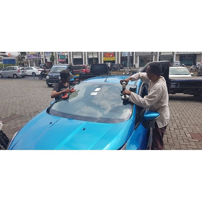 Kaca Belakang Mobil Ford Fiesta 2009-2017 by FY Sertifikasi SNI & E4 - foto 5