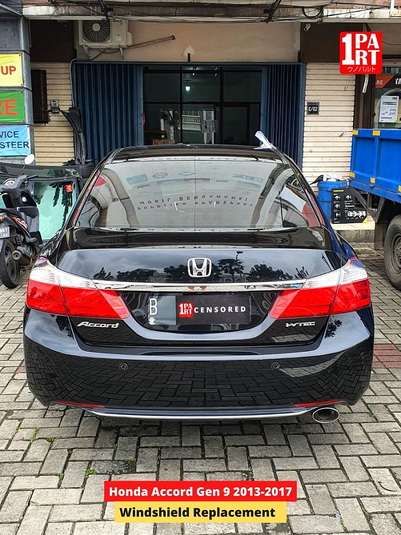 Kaca Belakang Mobil Honda Accord 9th Gen 2013- with Heater & Antenna - foto 2