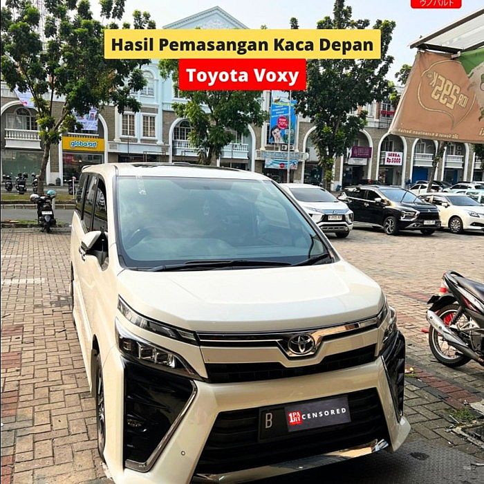 Kaca Depan Asahimas AGC Toyota Voxy 2017-2021 Terima Pemasangan - foto 3