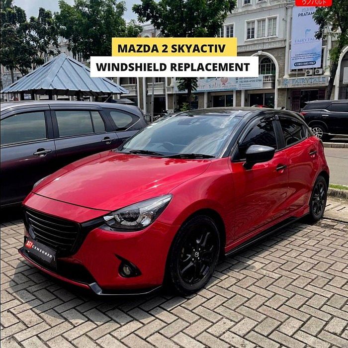Kaca Depan Mazda 2 2014- Skyactiv 4 Rain Sensor Hatchback SNI DOT - foto 2