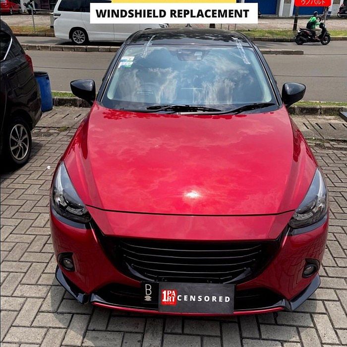Kaca Depan Mazda 2 2014- Skyactiv 4 Rain Sensor Hatchback SNI DOT - foto 4