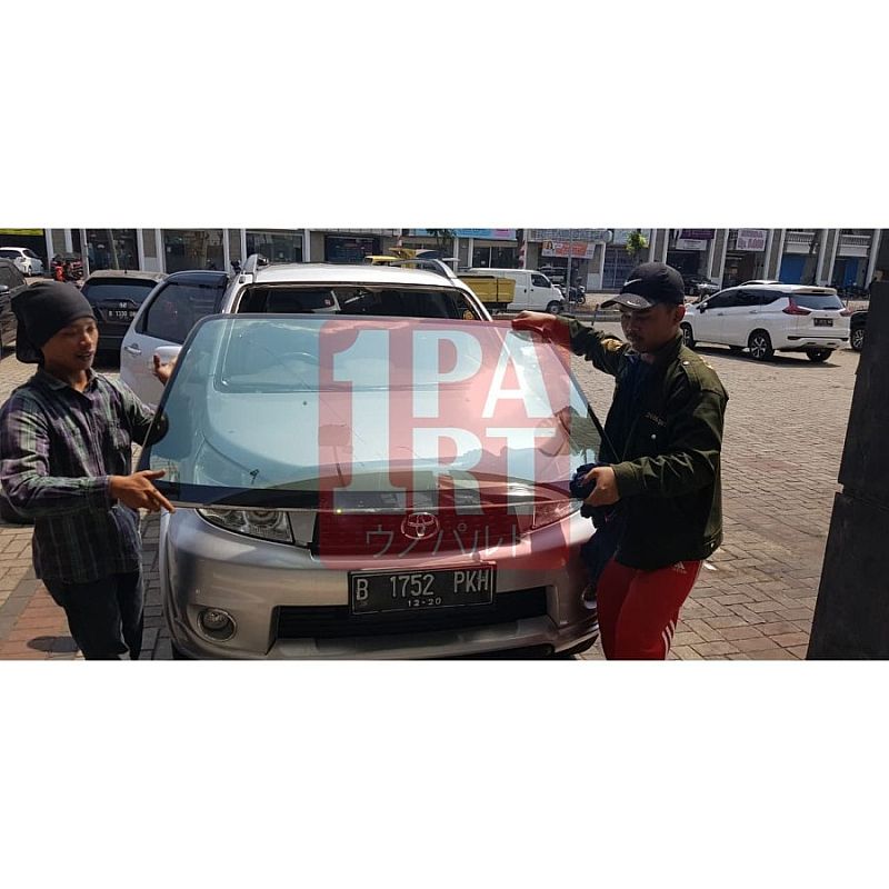 Kaca Depan Mobil Daihatsu Terios Toyota Rush 2006- 2017 J200 FY Glass - foto 3