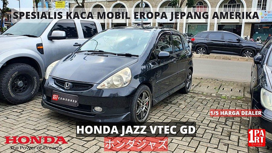 Kaca Depan Mobil Honda Jazz IDSI VTEC 2004-2008 1st Gen - foto 4