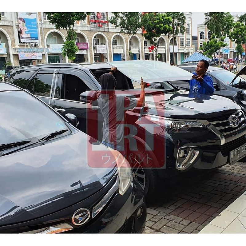 Kaca Depan Mobil Toyota Hilux Revo 2015- SNI & DOT-459 USA - foto 2