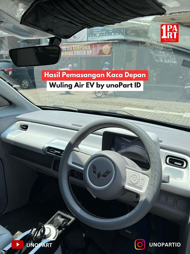 Kaca Depan Mobil Wuling Air EV Terima Pemasangan by unoPart ID - foto 2