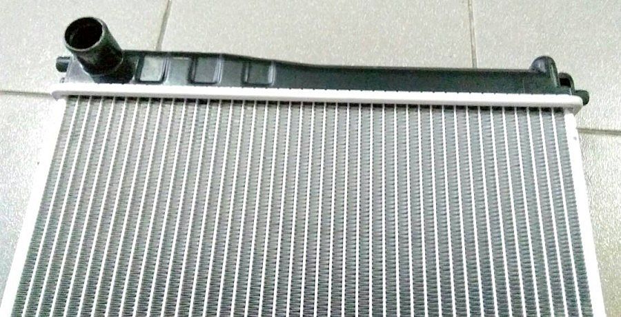 Radiator Assy KIA Carnival 2.9 Diesel 2001- AT OEM OK554-15-200 - foto 3