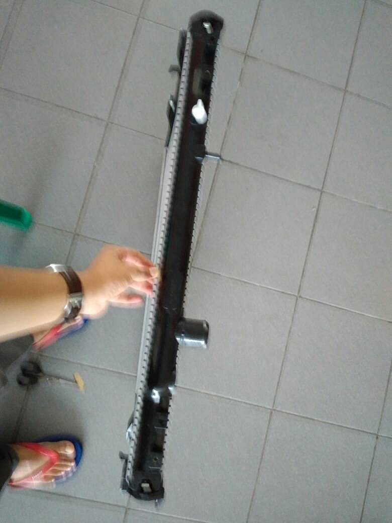 Radiator Assy Komplit Upper Lower Tank Cooltec Toyota Innova Diesel / HILUX MT OEM Code 16400-0L160 MT Manual - foto 3