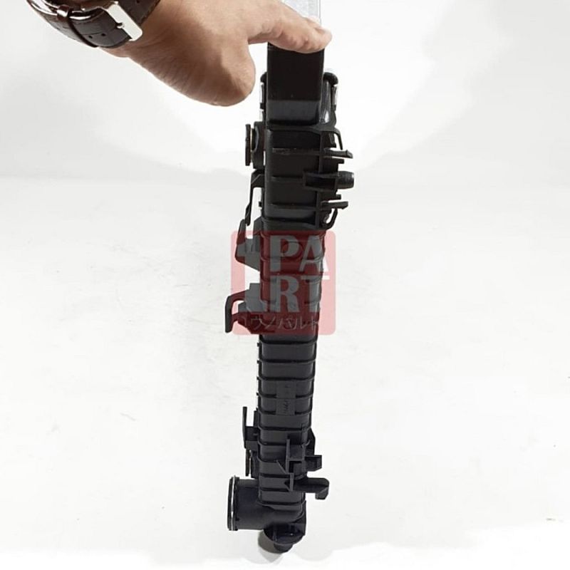 Radiator Assy Mercedes Benz Mercy W203 C180 C230 OEM No 2035000503 - foto 4