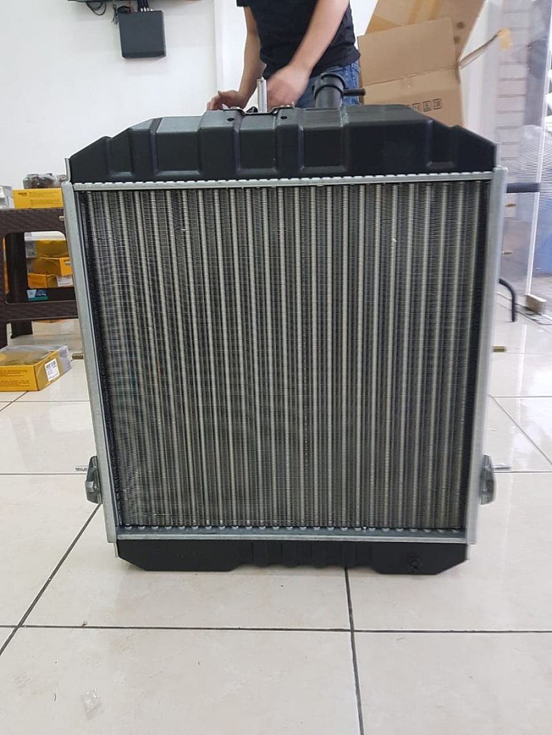 Radiator Assy Mitsubishi FE119 / FE 119 Diesel MT OEM MB110235 - foto 4