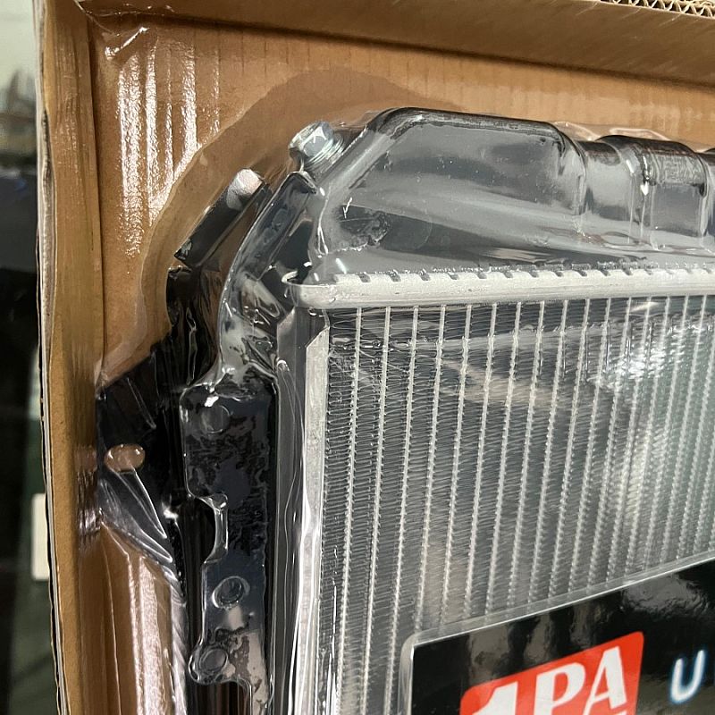 Radiator Assy Toyota Kijang Kapsul Bensin EFI Injeksi Karbu Karburator 1.8 7K 1997-2004 - foto 3