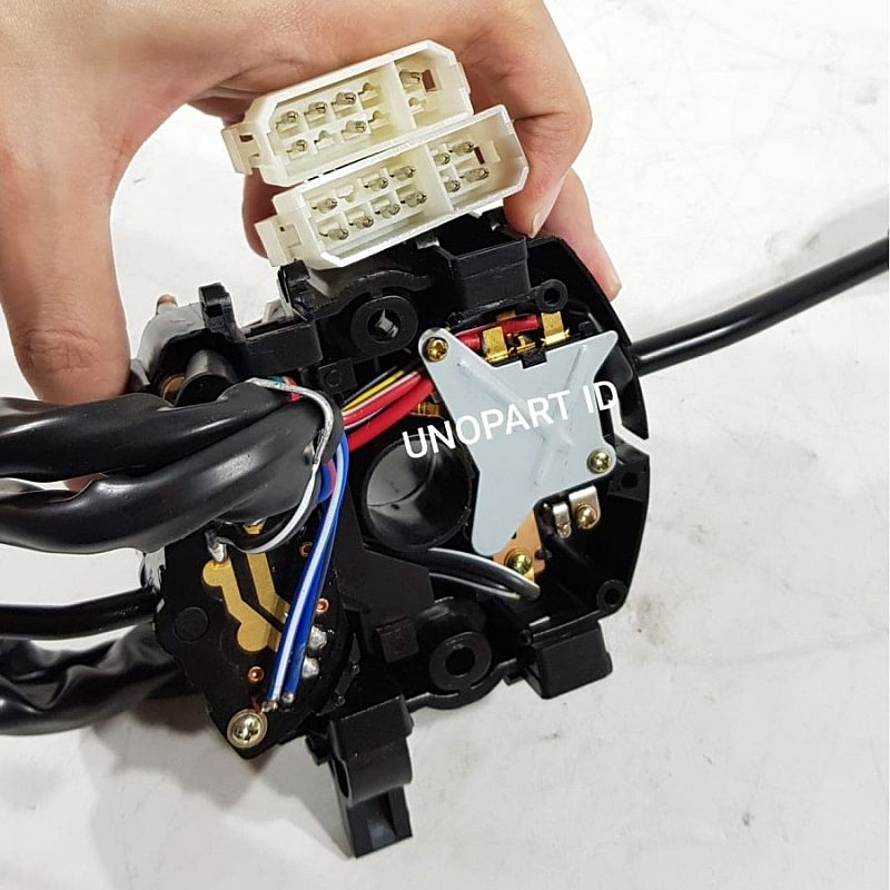 Switch Saklar Lampu / Saklar T-Sign Mitsubishi L300 / L 300 Diesel - foto 2