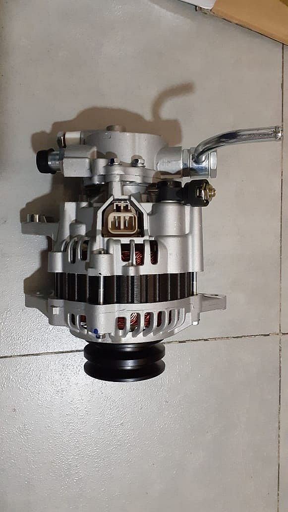 Alternator Dinamo Cas Jalan Isi Ampere Stecker Mitsubishi Kuda Diesel 2.5 1994-1996 / L200 / L300 Diesel New 2.5 Pulley 2 SNI KAN OEM MD346501 - foto 3