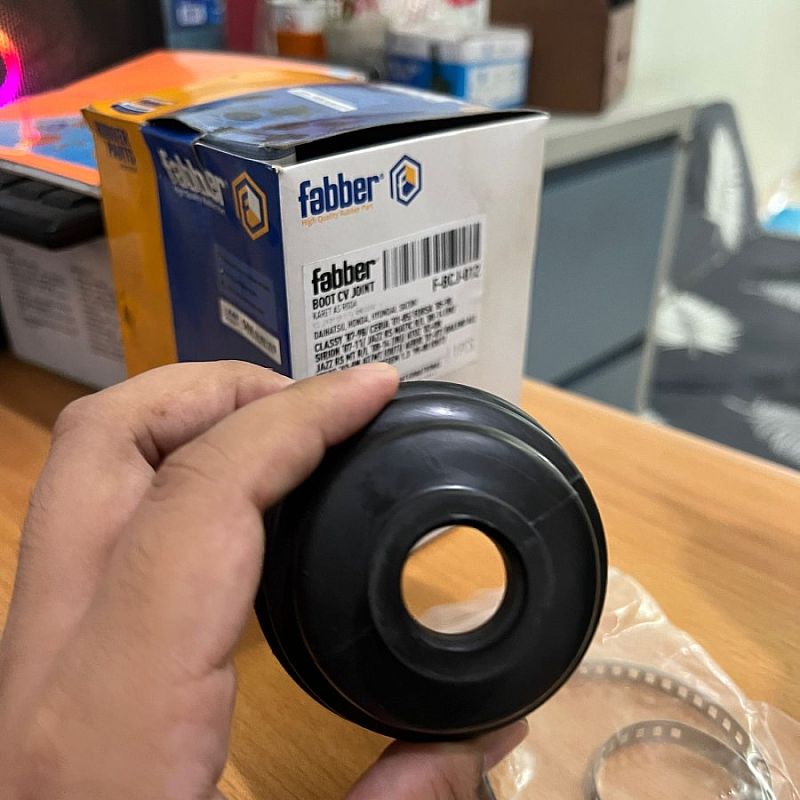 Boot CV Joint Suzuki Aerio/ Baleno All/ Karimun/Forsa/Esteem 1.3 Out - foto 2